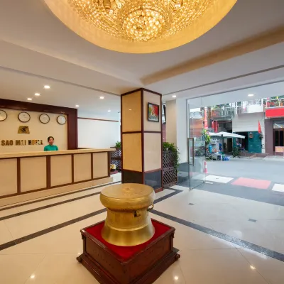 ساو ماي بوتيك هوتل Hotels near Hồ Giám
