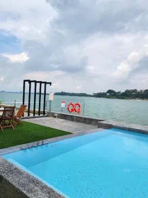 Oceanfront- Laman Green Villa, Port Dickson