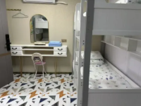 Hong Kong H8 Hostel
