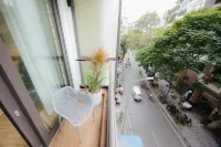 紫藤豪華公寓 Cua Bac Church附近的飯店