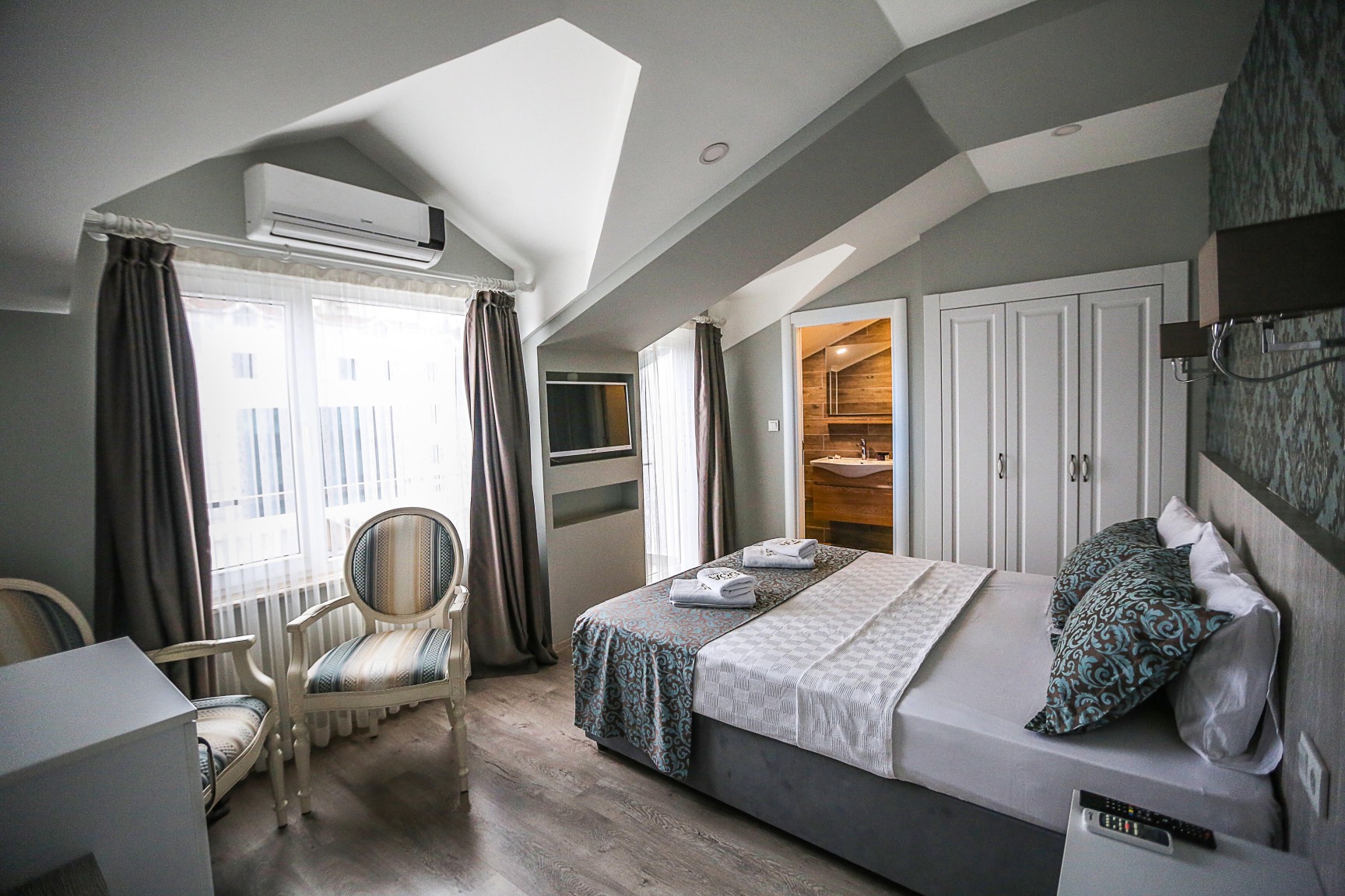 DOA SUITE HOTEL