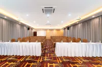 Khách Sạn G8 Diamond Saigon