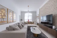 Luxury 2BHK | Near Yas Waterworld & Warner Bros - acceptant les animaux