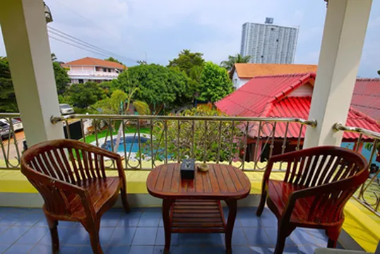 รูปภาพของเวฟพอยท์ รีสอร์ท แอนด์ พูลบาร์