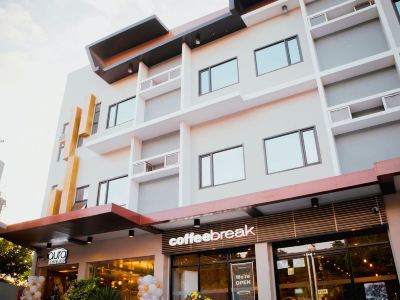 Aura Condotel