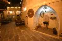 Rose Nest Cave Hotel