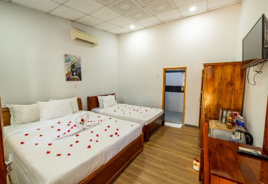 Minh Vuong Bungalow 깔끔한 객실 내부