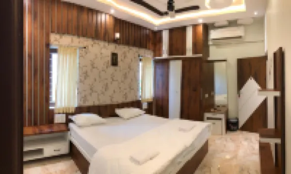 Cascade Villa Spacious 5BHK Luxury  Villa