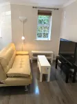 A Modern Apartment close to York City Centre with Free Parking