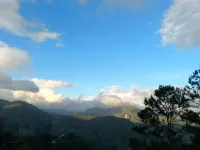 Farmer's Hill Campsite Mountain-View Tent (3-7 P)