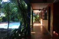 Karingana Guesthouse - Pools
