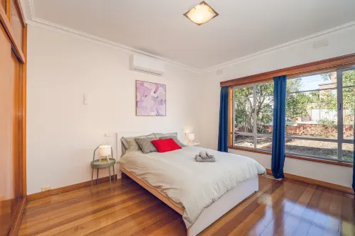 Entire 3BedRoom The Glen Retreat