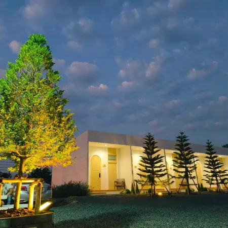 The Rim Resort