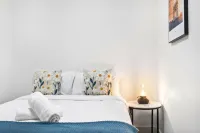 Waterview Apt at Wentworth Point Hotels in Wentworth Point