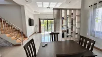 Elly's Home. Convenience & Serenity فنادق في سارافي