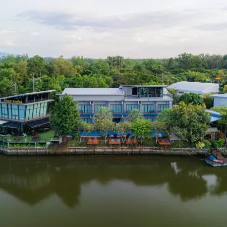 Phuengluang Riverside Hotel Chanthaburi