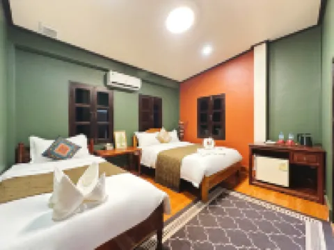 Lao Hmong Hotel（Luang Prabang Old Town Center Store near JC Supermarket) Hotels near Luang Prabang Airport