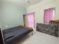 Vatavruksha Swamikrupa Residency Hotels in Akkalkot