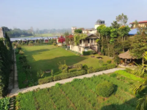 Hotel Monalisa Chitwan Pvt. Ltd. Hotels in Sauraha