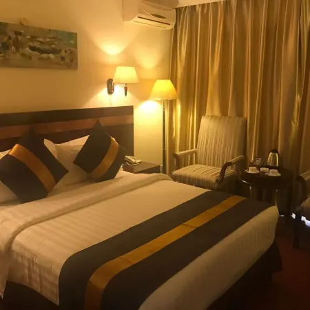 GS Plaza Hotel