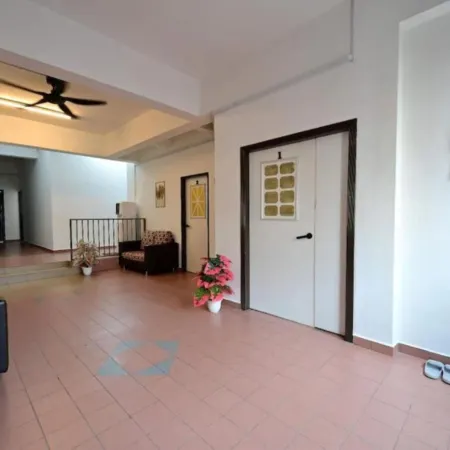 First Star Homestay-Self Check In