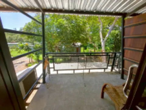 Yo's Corner : Co-working Space (Kohmak) マーク島のホテル