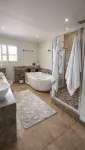 Luxury Rustenburg Villa | Pool, Braai & Fast Wi-Fi - Villas