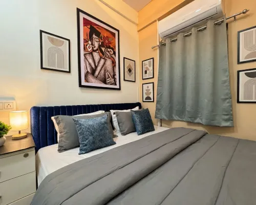 Elevate Suites Hotels near Sitabuldi Fort