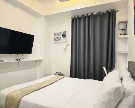 Modern Cozy Studio Hotels in Dasmarinas
