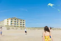 Surf Side Hotel - Beach