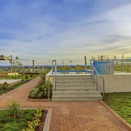 Near JKIA Airport & SGR | Nairobi national Park Views | Pool