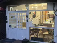 Cafe Sharehouse Kokoro Nest Kyoto Hotels near Nishikyo Ward