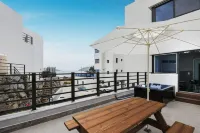 Geoje Lucas Pension