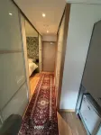Richly decorated central Leeds flat, Headrow 550m - New