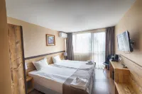 Hotel Panorama - parking