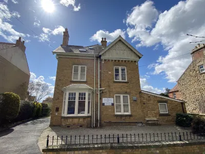 The Old Manse - Pickering Hotels in 