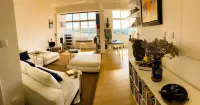 Deluxe 3-bedroom Duplex with stunning Lisbon views Hotels in Linda-a-Velha