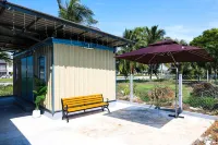 5BR The Cozy Home with container house (20 pax) Hotels in Tanjong Sepat