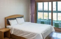 Jeju Amore House