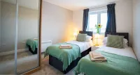 Reading City Centre Penthouse with Parking