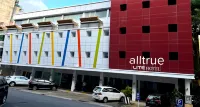 Alltrue Lite Hotel Nagoya Hill Batam - parkir