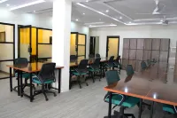 Maati Spaces Hotels in Lahore District