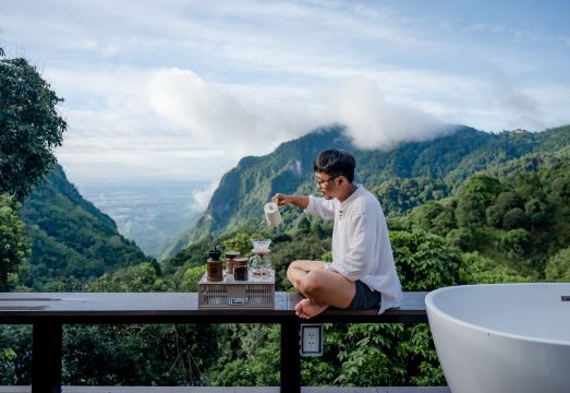 Manmok phahee Hotel Overview