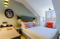 Vincci Baixa Suites Apartments