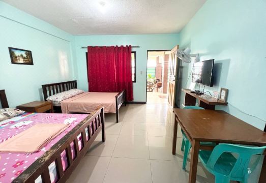 JEMZ Tagaytay Budget Transient