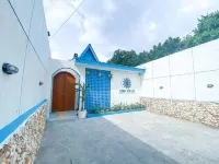 Ubu Villa Tropicola - Near Yogyakarta City Center