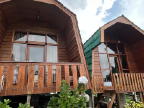 Villa Ira Dieng Hotels in Banjarnegara