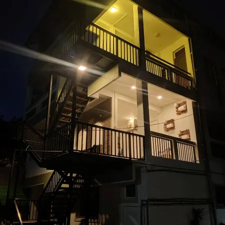 Room near airport in Negombo