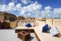 GetawayNpetto - 2 bedrooms (sleeps 4 +2 kids) Fort Chambray Ghajnsielem village