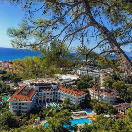 Grand Miramor Hotel